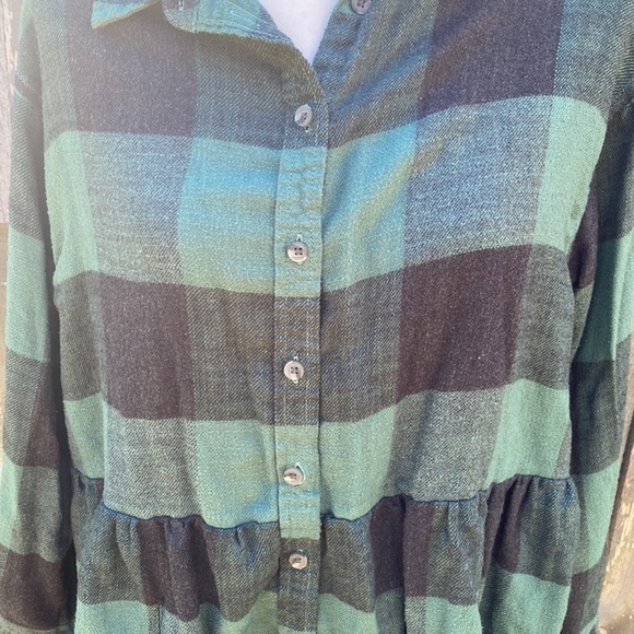 𝅺american Eagle Flannel Button Down Top size XS - Picture 5 of 9